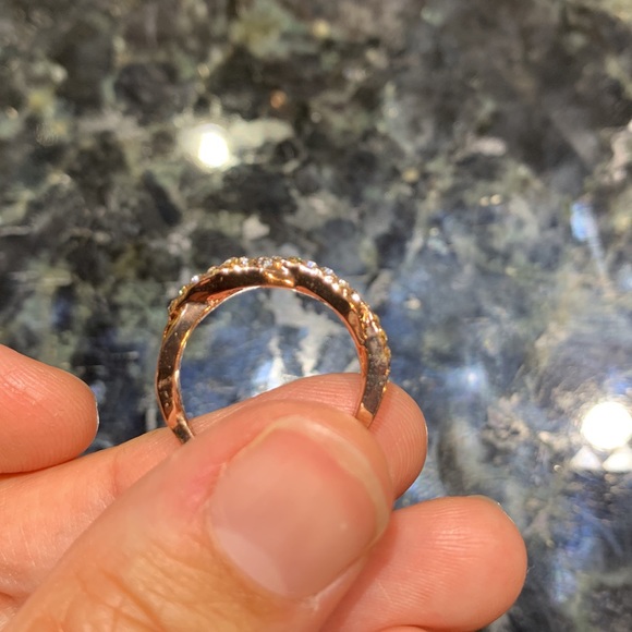 NWT Rose gold color wedding band infinity symbol (ring size 6) - Picture 7 of 8